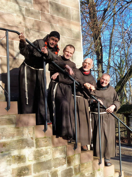 Vier Franziskaner leben auf dem Hülfensberg